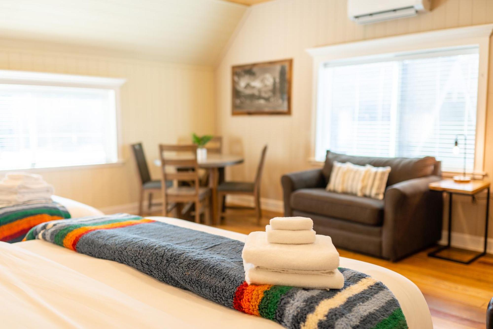 Shasta View Lodge McCloud Esterno foto