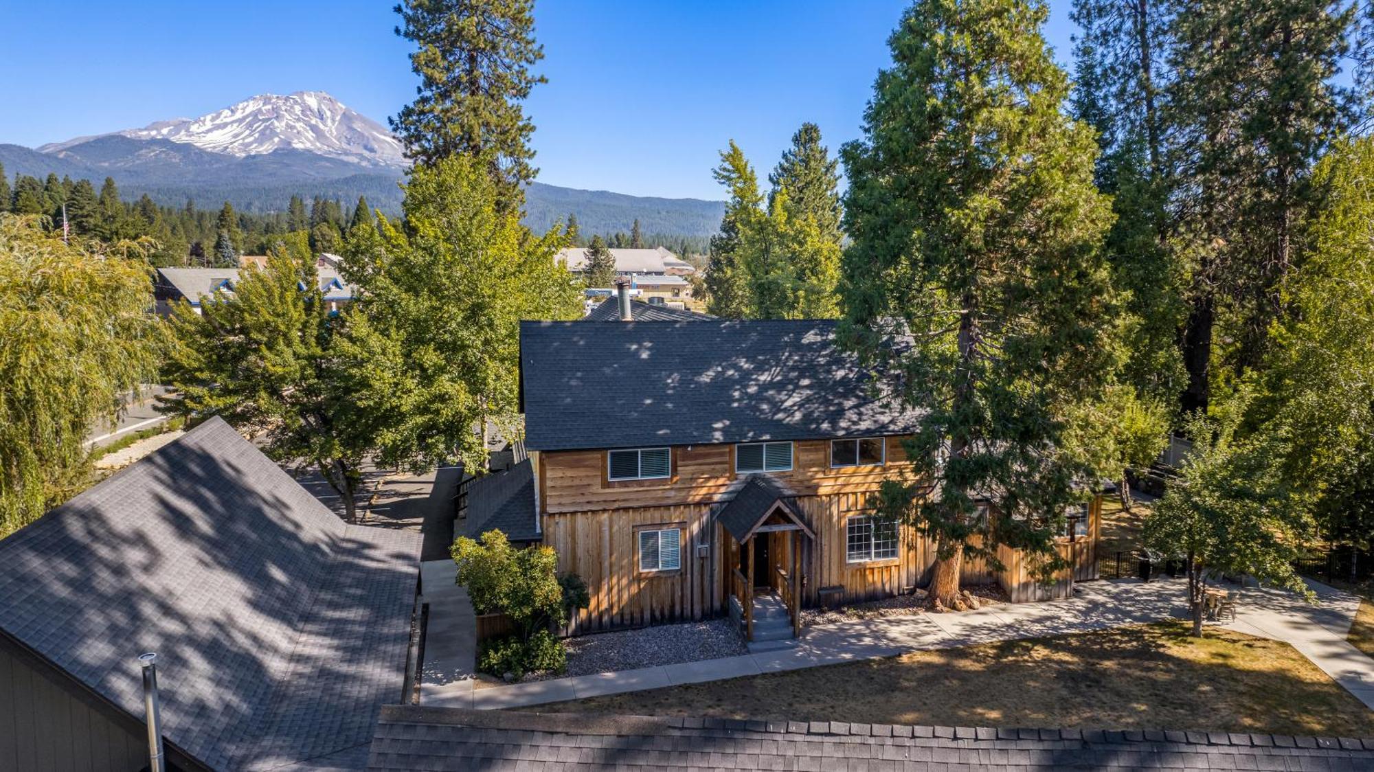 Shasta View Lodge McCloud Esterno foto